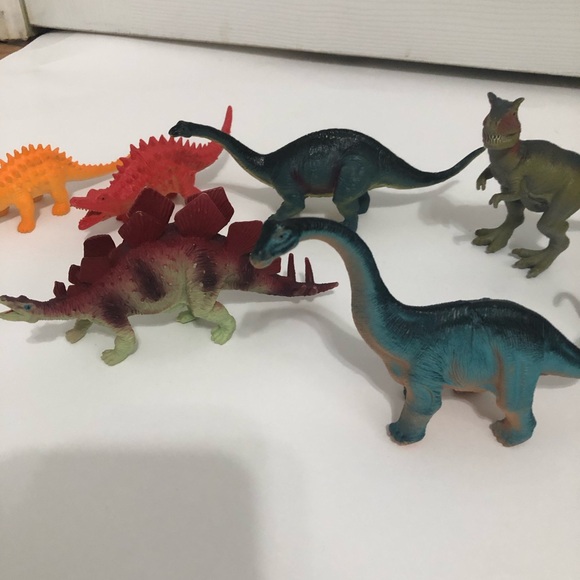 Dinosaur lot of 10 plastic dinosaurs. Fun imagination toy figurines - Picture 7 of 8